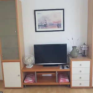 Privatunterkunft Zimmer 2 Nahe Thoraxklinik Mit Gemeinschaftsbad Und Gemeinschaftsküche, Heidelberg