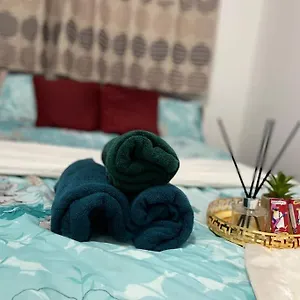 https://princess-3-bedroom-house-offstreet-parking-wifi.yorkshirehotels.net